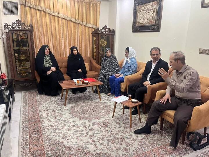 خدمت به ایثارگران توفیقی الهی است خدمت به ایثارگران توفیقی الهی است