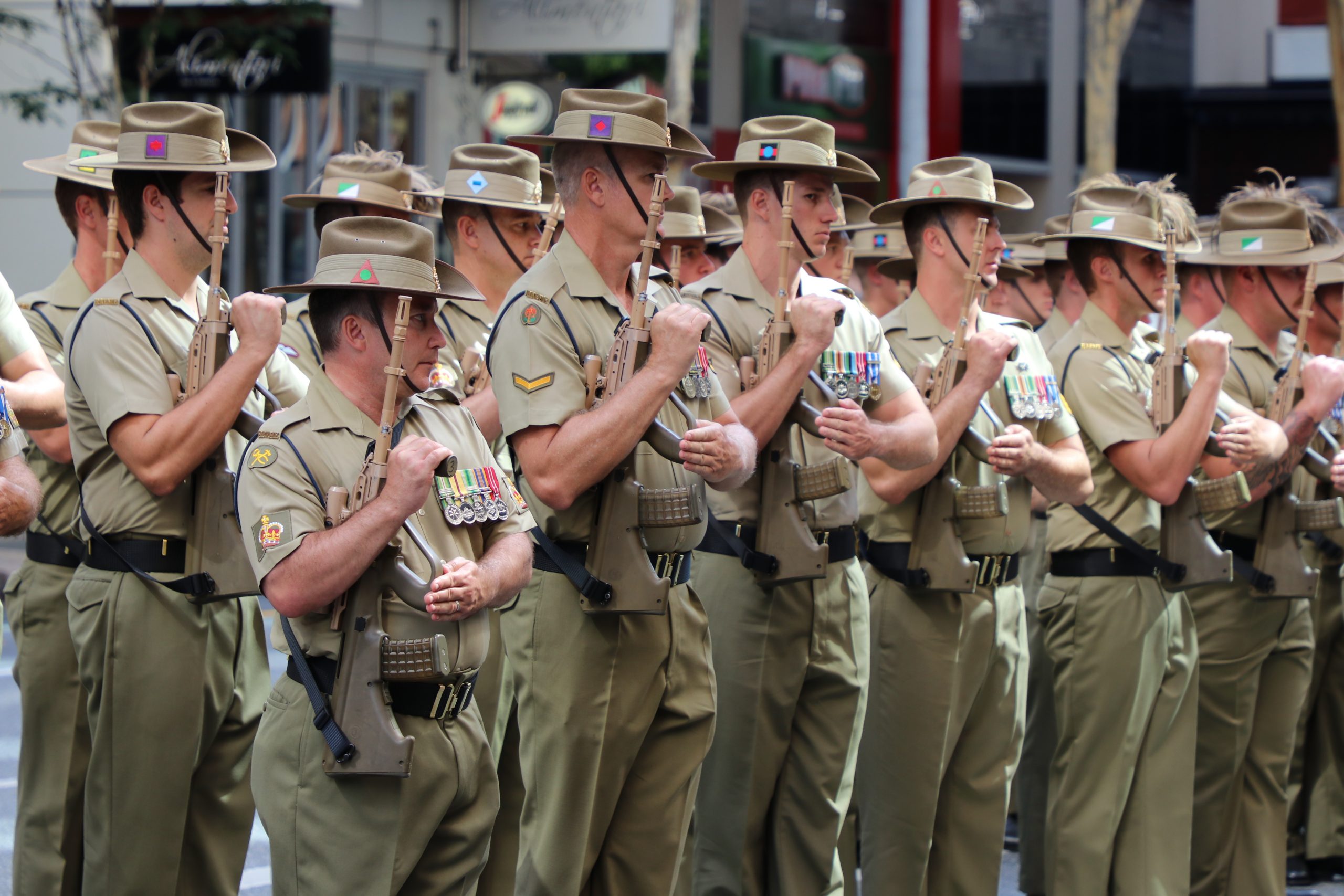 بازماندگان جنگ در دنیا چه خدمات و تسهیلاتی میگیرند؟!