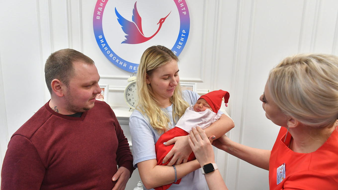 فرزندآوری اولویت سیاستگذاری جهانی/ کشورها برای افزایش جمعیت چه کردند؟