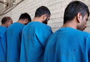 عکس/ دستگیری سارقان خشن در تهران عکس/ دستگیری سارقان خشن در تهران