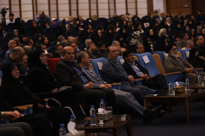 مراسم تجلیل از قهرمانان و مدال‌آوران جامعه معزز ایثارگران