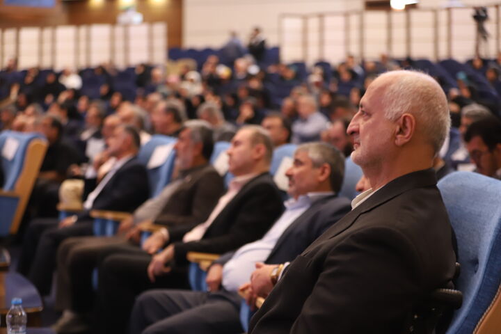مراسم تجلیل از قهرمانان و مدال‌آوران جامعه معزز ایثارگران