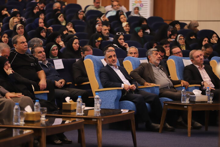مراسم تجلیل از قهرمانان و مدال‌آوران جامعه معزز ایثارگران