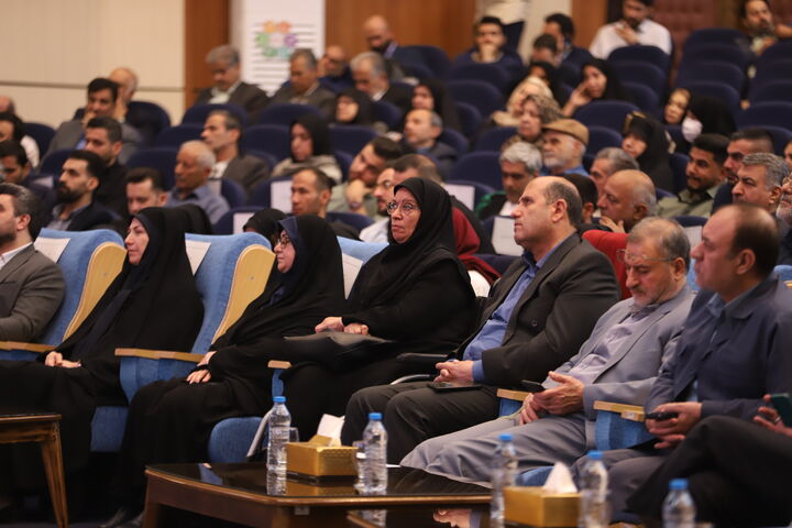 مراسم تجلیل از قهرمانان و مدال‌آوران جامعه معزز ایثارگران