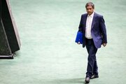 تقلای روزنامه اجاره‌ای برای برگرداندن وزیر معزول به دولت!
