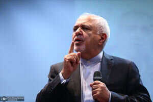 حمله به روسیه به جای غرب نعل وارونه زدن است