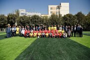 ورزشگاه وحدت با چمن نو و چهرهای تازه در منطقه۱۴ افتتاح شد