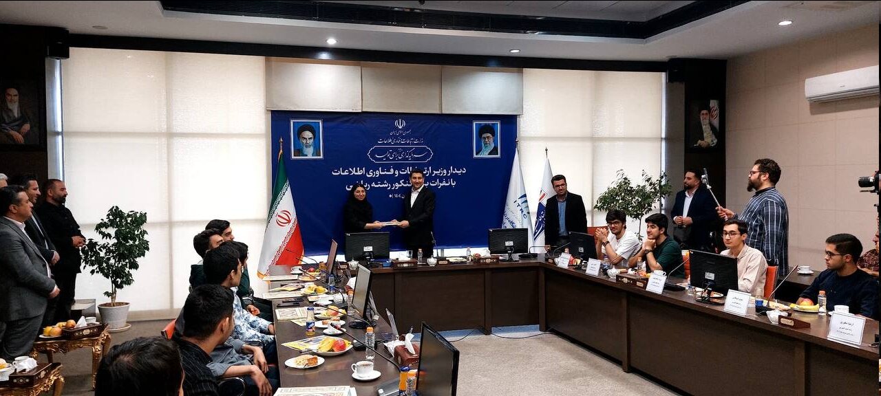 لزوم سرمایه گذاری ایران در حوزه اینترنت ماهواره‌ای