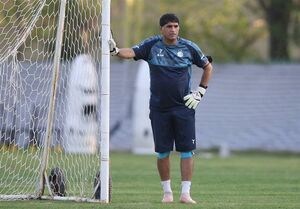 حضور غلامپور در تمرینات استقلال بدون قرارداد