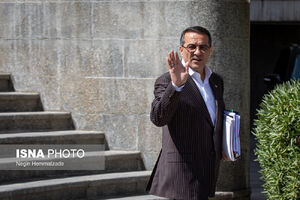 رفیعزاده: نظام اداری را طبق نظر مردم اصلاح میکنیم رفیعزاده: نظام اداری را طبق نظر مردم اصلاح میکنیم