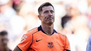 جدایی لواندوفسکی از بارسا در زمستان؟