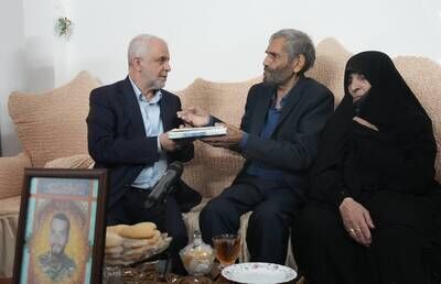 خانواده شهید «کیومرث کوثری مقدم»