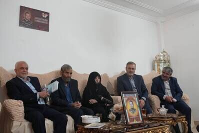 خانواده شهید «کیومرث کوثری مقدم»