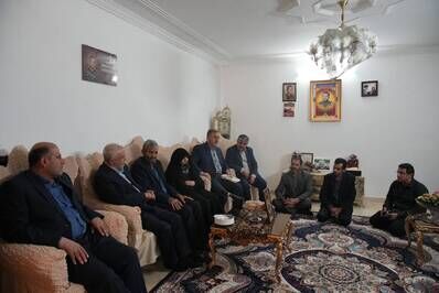 خانواده شهید «کیومرث کوثری مقدم»