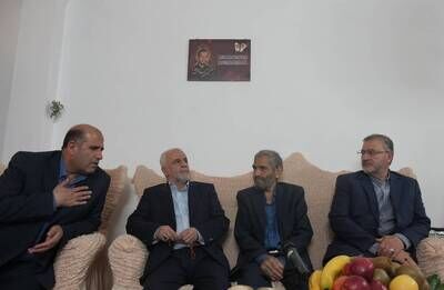 خانواده شهید «کیومرث کوثری مقدم»