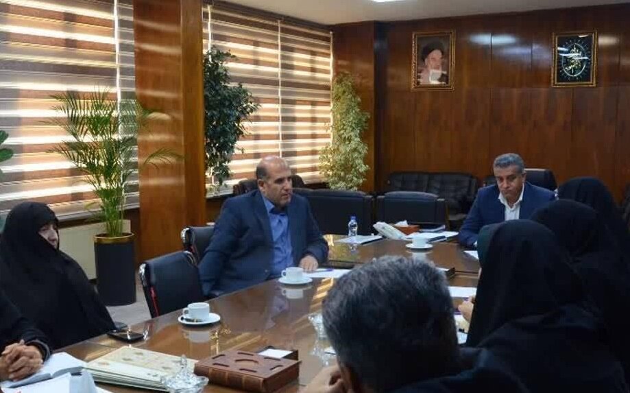 فعالیت ۱۱۷ مدرسه شاهد و ایثارگر در پایتخت/ ارتقای امکانات بنیاد برای رشد علمی دانش‌آموزان شاهد