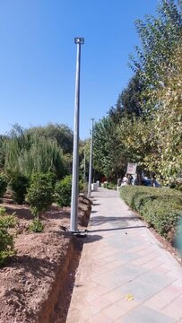 برج نوری LED در بوستان‌های منطقه ۲ نصب شد