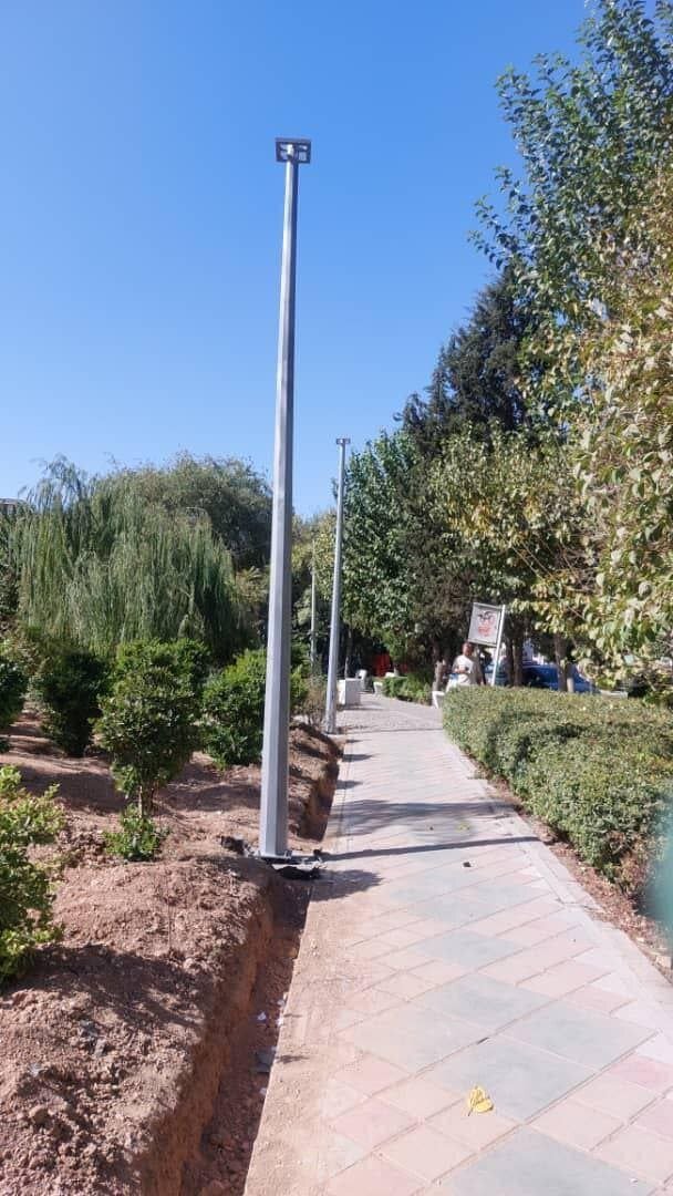 برج نوری LED در بوستان‌های منطقه ۲ نصب شد