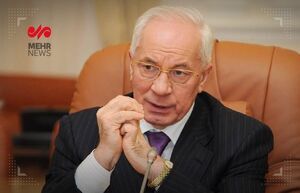 آزاروف: آمریکا دنبال جانشین برای زلنسکی است