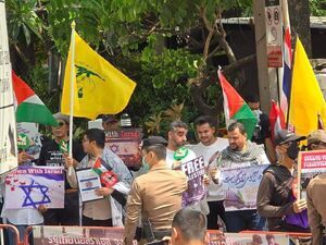 نگرانی رژیم صهیونیستی از محبوبیت ایران درتایلند