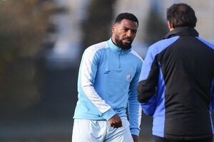 مدافع جنجالی استقلال بخشیده شد