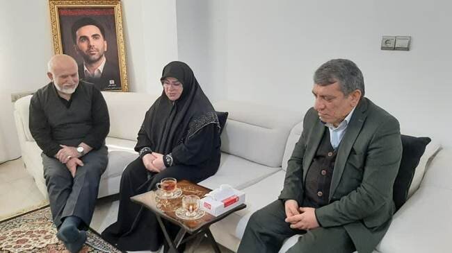 دعوت از خانواده شهید دکتر مجید تجن‌جاری برای حضور در جشنواره علمی _پژوهشی ایثار