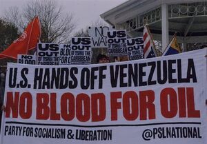 تجمع مقابل کاخ سفید در مخالفت با اقدامات آمریکا علیه ونزوئلا
