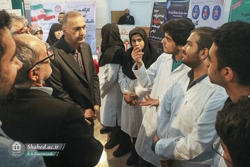 افتتاح نمایشگاه‌ها و مراسمات پژوهشی دانشگاه شاهد