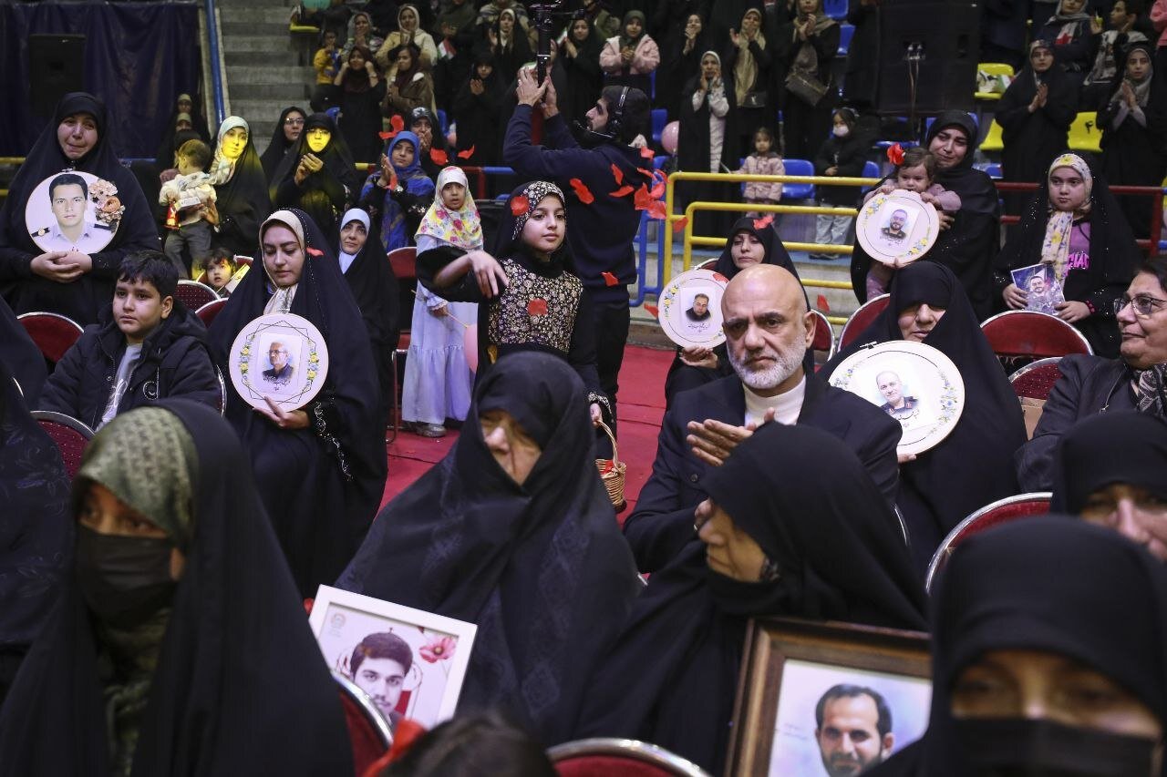 چهارمین جشن بزرگ «ایرانبانو» برگزار شد