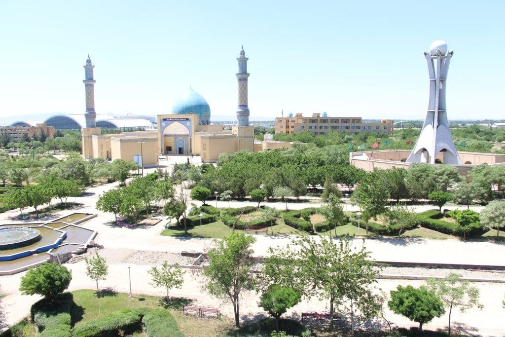 دانشگاه شاهد؛ تنها دانشگاه جامع کشور با ۱۰۲ رشته