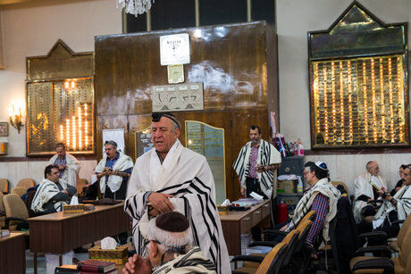 " جشن حانـوکا با نماد ویرانی مسجد