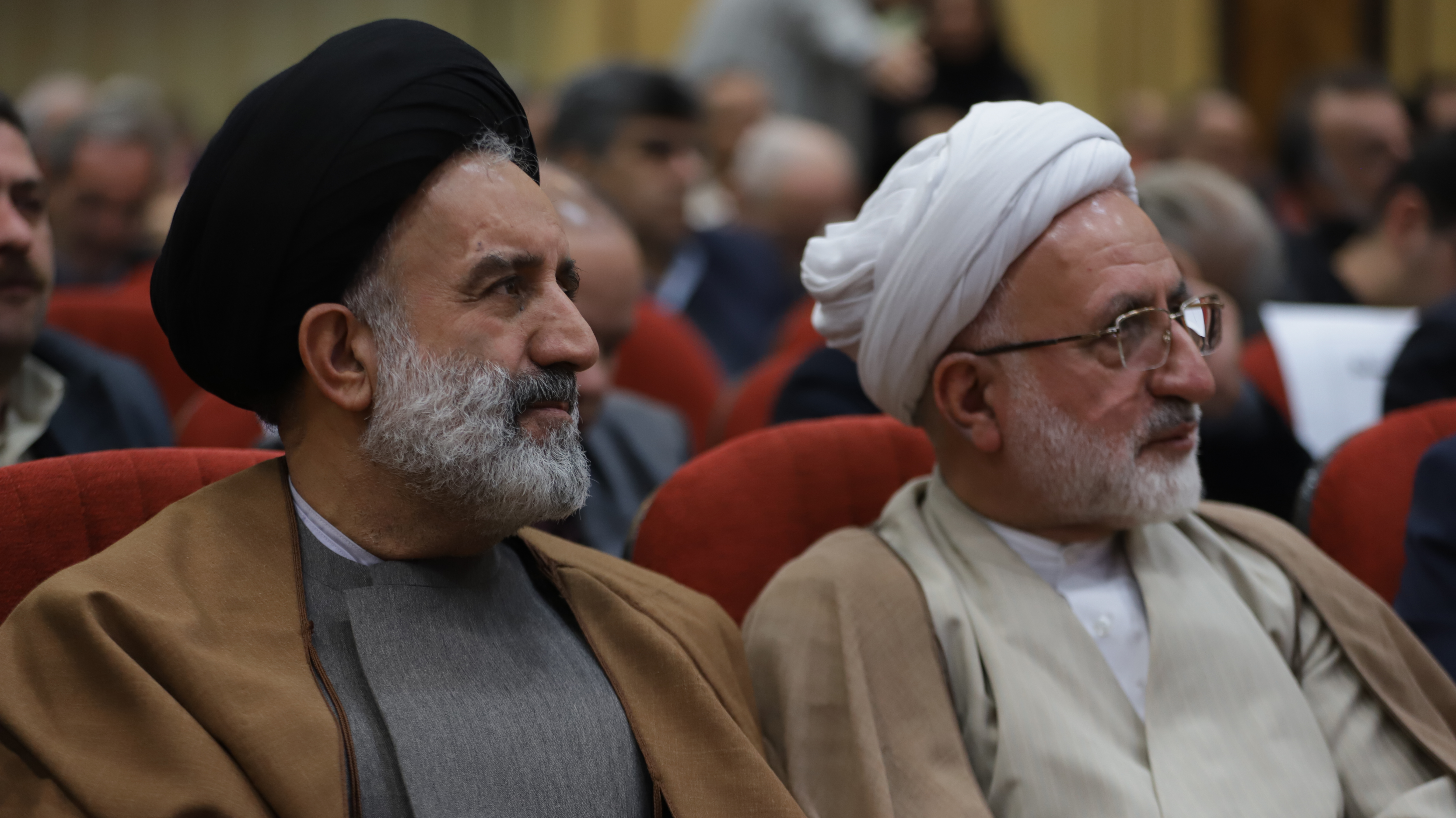 نخستین اجلاس بینالمللی اندیشه اقتصاد تجاری - صادرکنندگان نمونه شاهد و ایثارگر