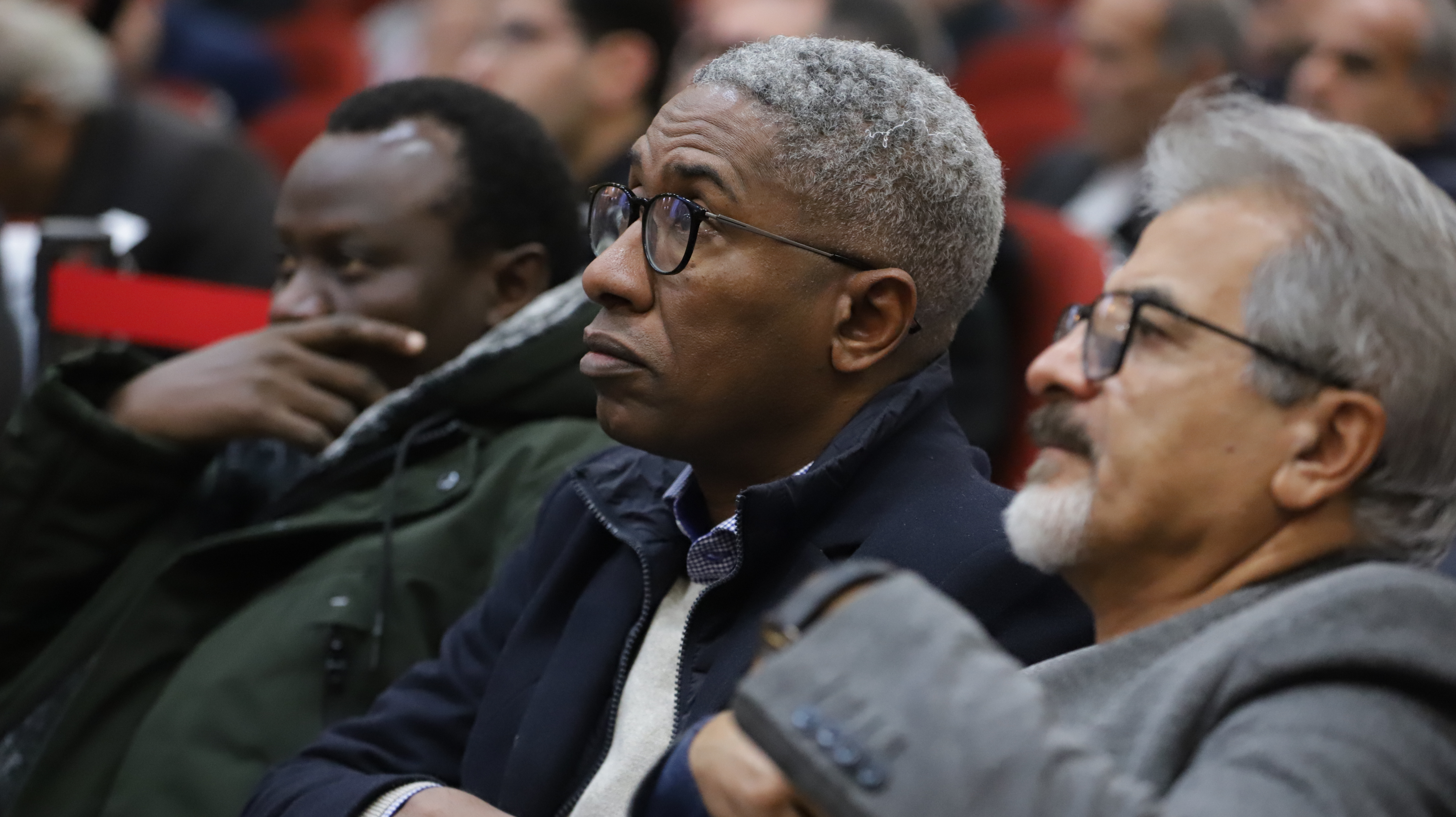 نخستین اجلاس بینالمللی اندیشه اقتصاد تجاری - صادرکنندگان نمونه شاهد و ایثارگر