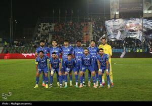 جز دو بازیکن خارجی بقیه باید از استقلال بروند