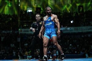 کشتی‌گیر ایرانی با قراردادی میلیاردی در لیگ هند