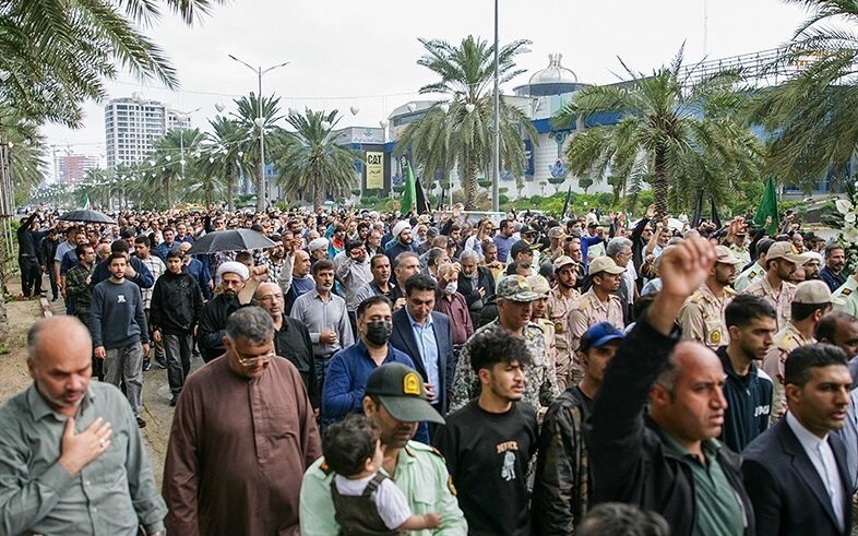 تشییع پیکر شهید امنیت امیرحسین ترکاشوند - کیش