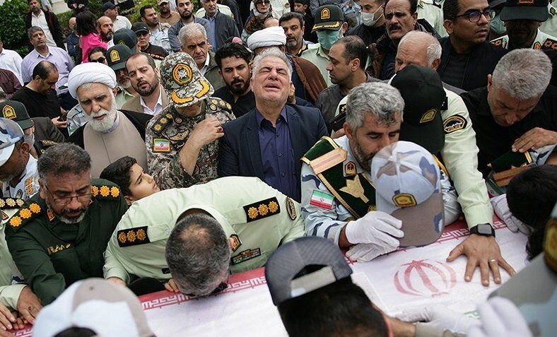 تشییع پیکر شهید امنیت امیرحسین ترکاشوند - کیش