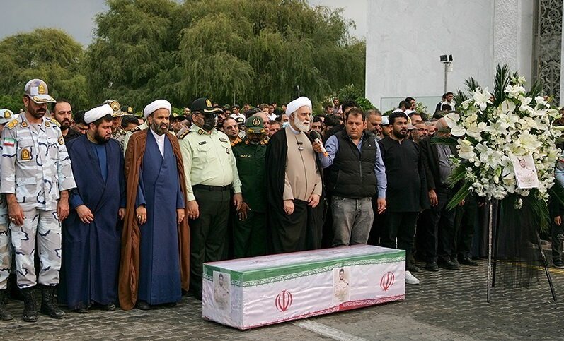 تشییع پیکر شهید امنیت امیرحسین ترکاشوند - کیش