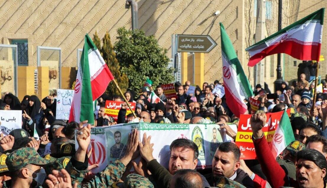 تشییع پیکر مطهر شهدای مدافع امنیت فراجا فارس در شیراز