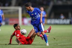 دیدار استقلال و تراکتور به تعویق می‌افتد؟