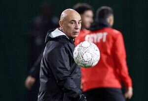 سرمربی حریف ایران در جام‌جهانی در آستانه اخراج