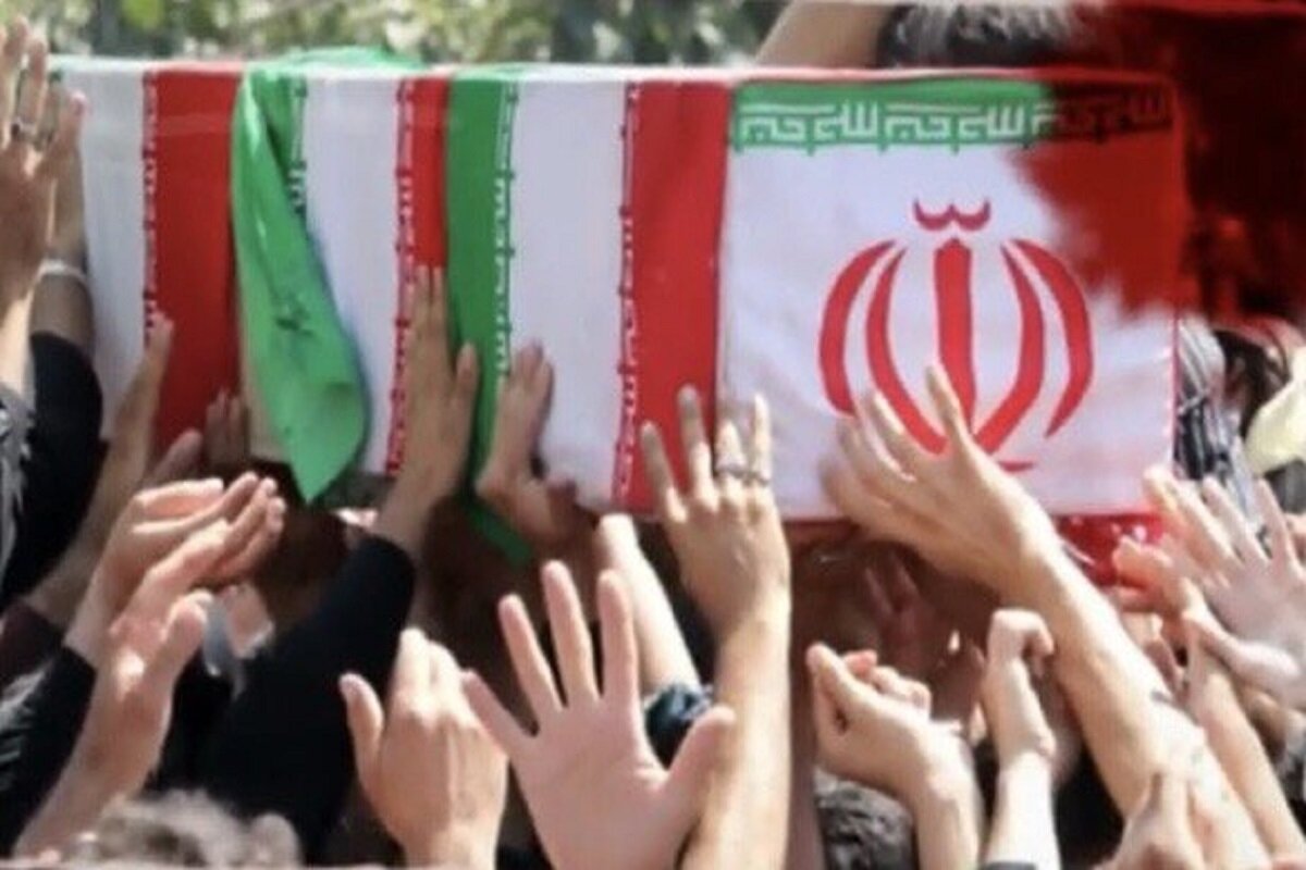 تشییع پیکر طلبه شهید «حجت‌الاسلام علی زمانیان» در همدان