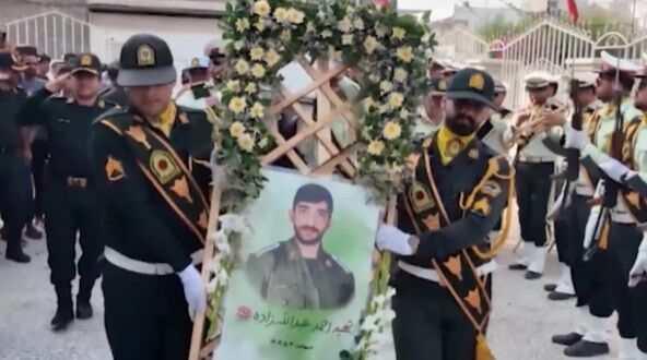 تشییع پیکر شهید مدافع امنیت در نخل تقی