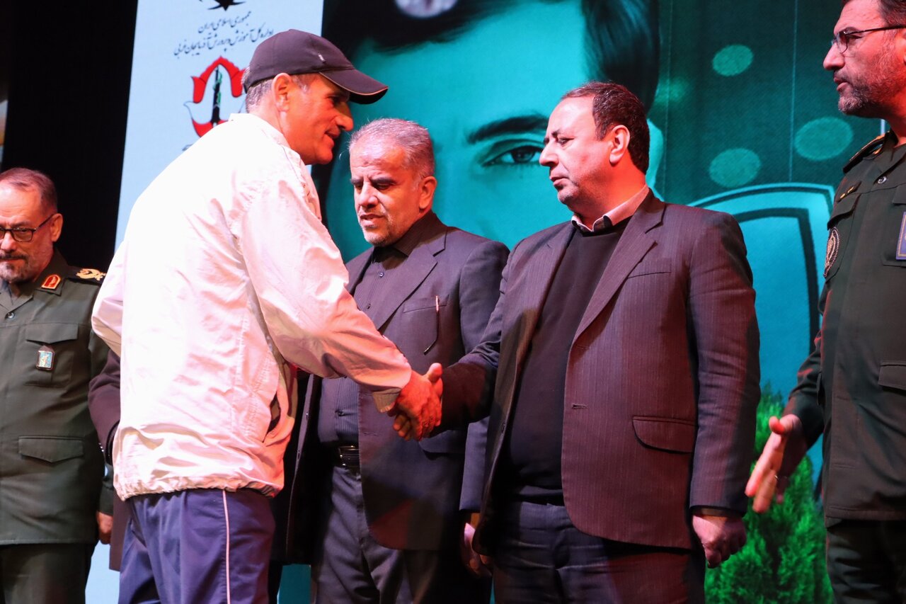 برگزاری اجلاسیه شهدای دانش آموزی و فرهنگیان آذربایجان غربی