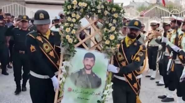 تشییع پیکر شهید مدافع امنیت در نخل تقی