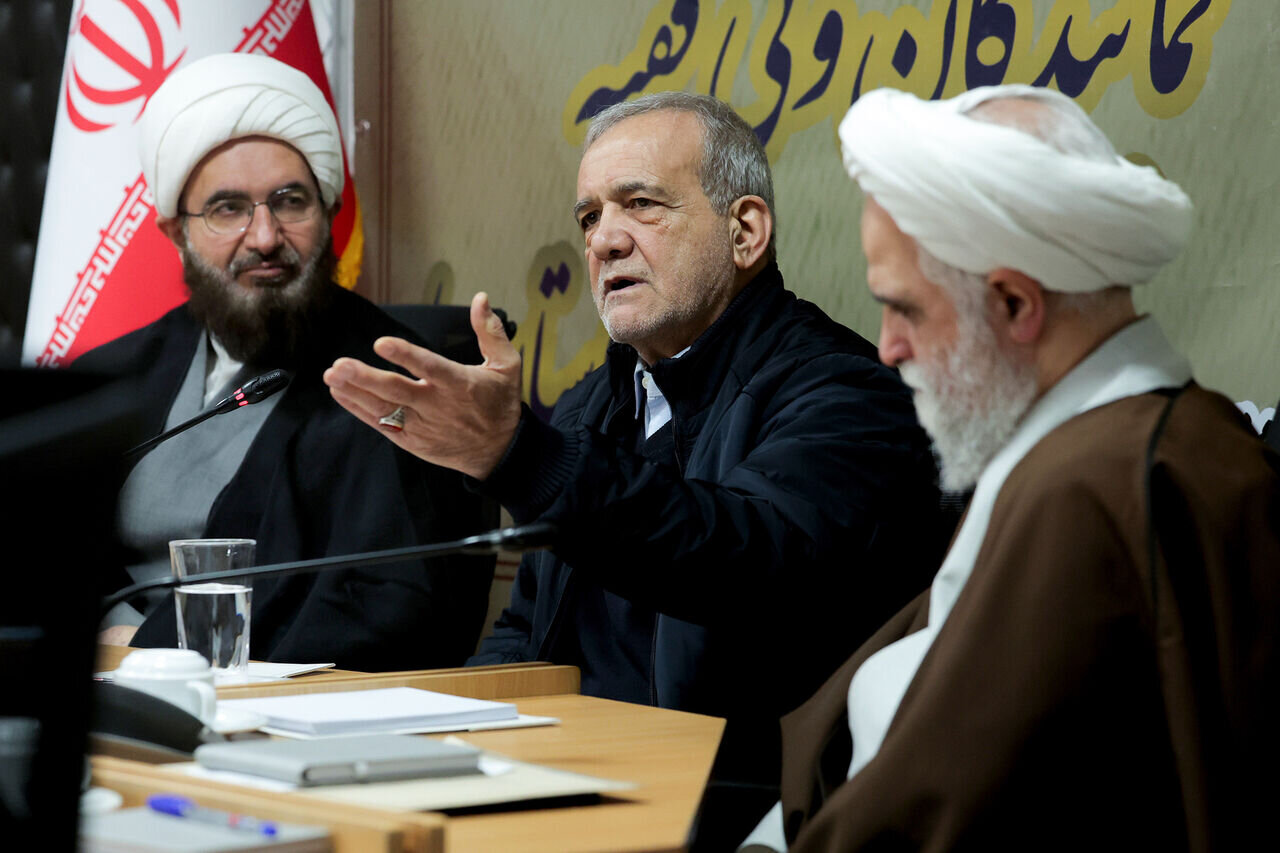 غفلت از نسل جوان یکی از زمینه‌ها و علل بروز حوادث اخیر بود