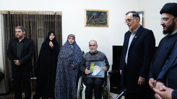 دیدار رئیس و معاونین بنیاد شهید با جانبازان ۷۰ درصد