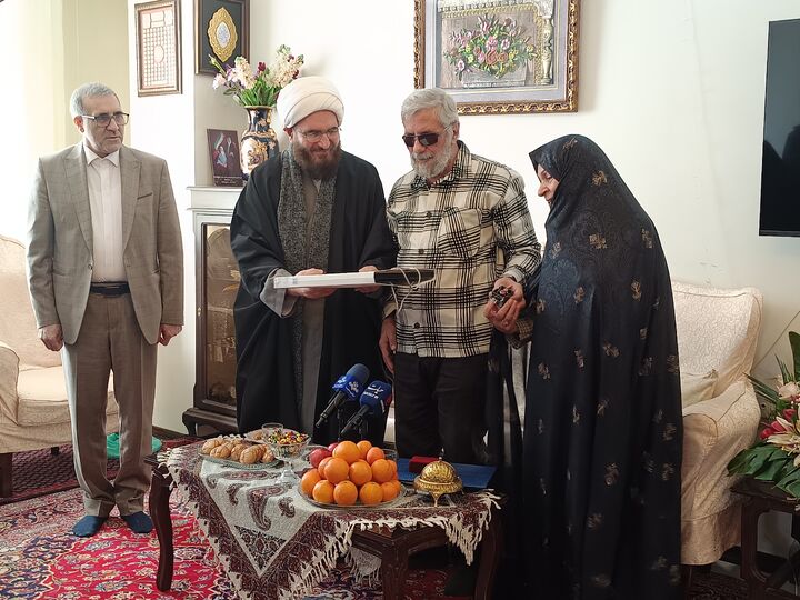 دیدار معاون حقوقی بنیاد شهید با جانبازان ۷۰ درصد