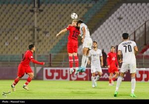 صعود تراکتور به صدر با پیروزی لحظه آخری