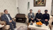 دیدار دبیر مشاوران ایثارگران وزرا با خانواده شهدای اغتشاشات در همدان